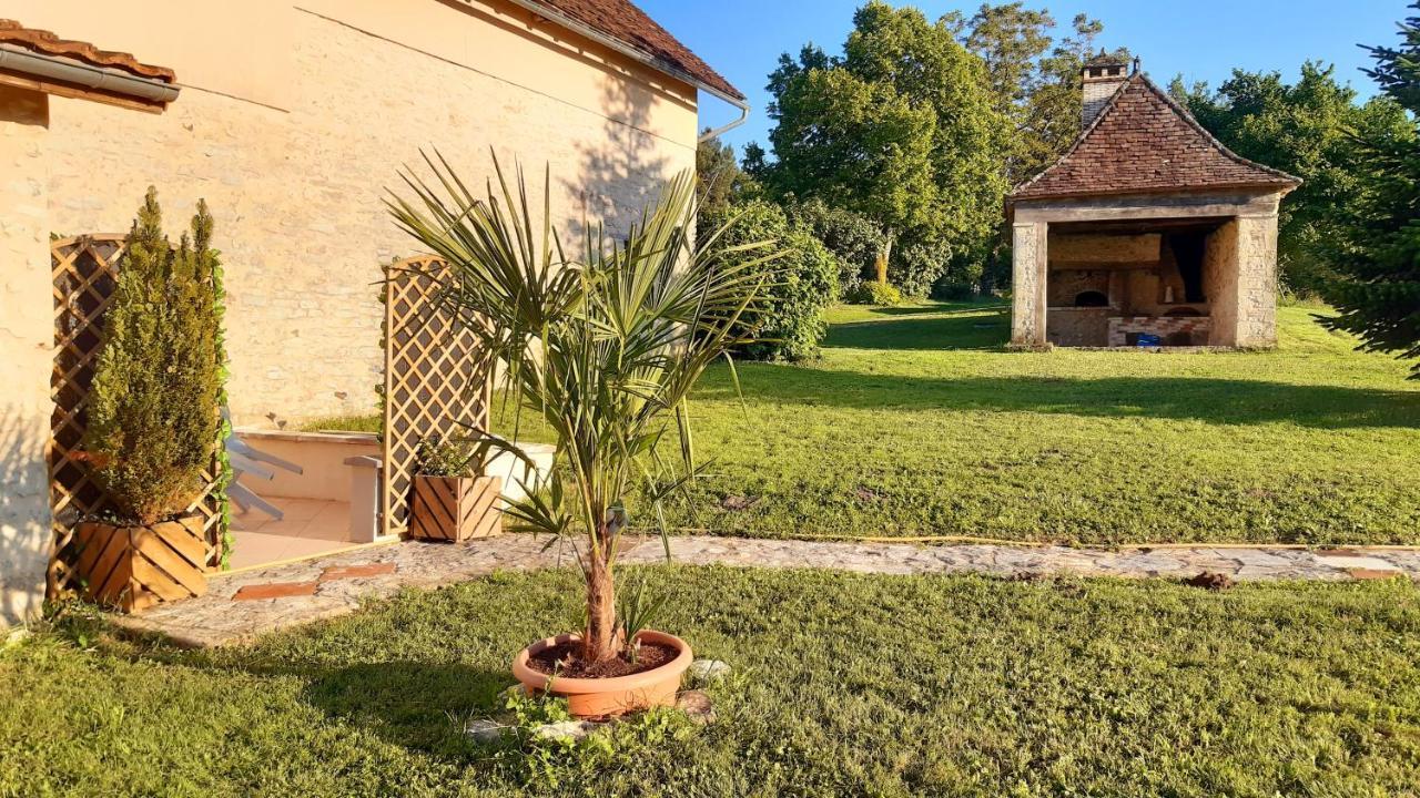 Fossemagne Gites Le Clos De Lamie Avec 2 Piscines Privees מראה חיצוני תמונה